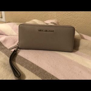MK Gray wristlet